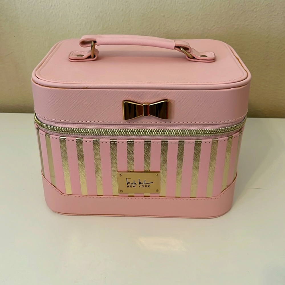 Pink and Gold train case zipper closure mirror inside